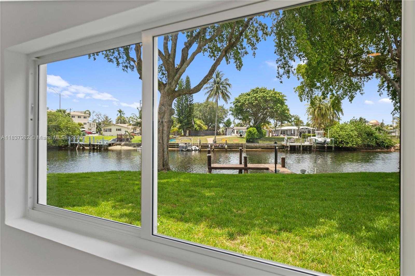 Small Image of 1710 SOUTH WEST 1ST AVE, Pompano Beach Number 23