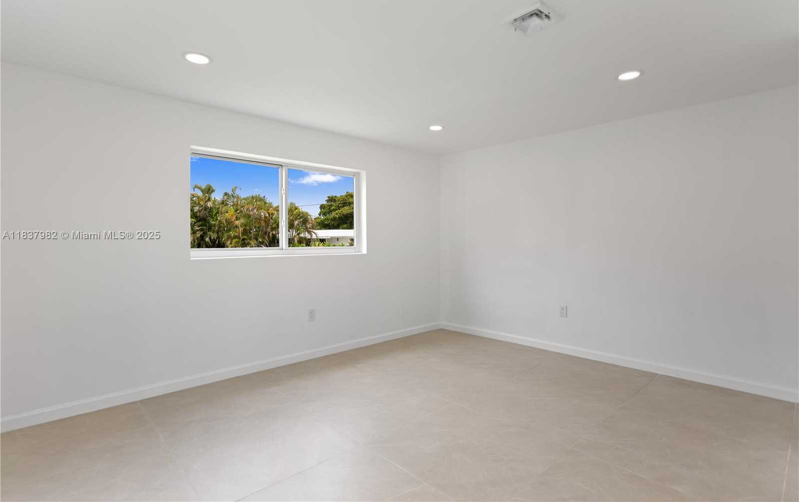 Small Image of 1710 SOUTH WEST 1ST AVE, Pompano Beach Number 29