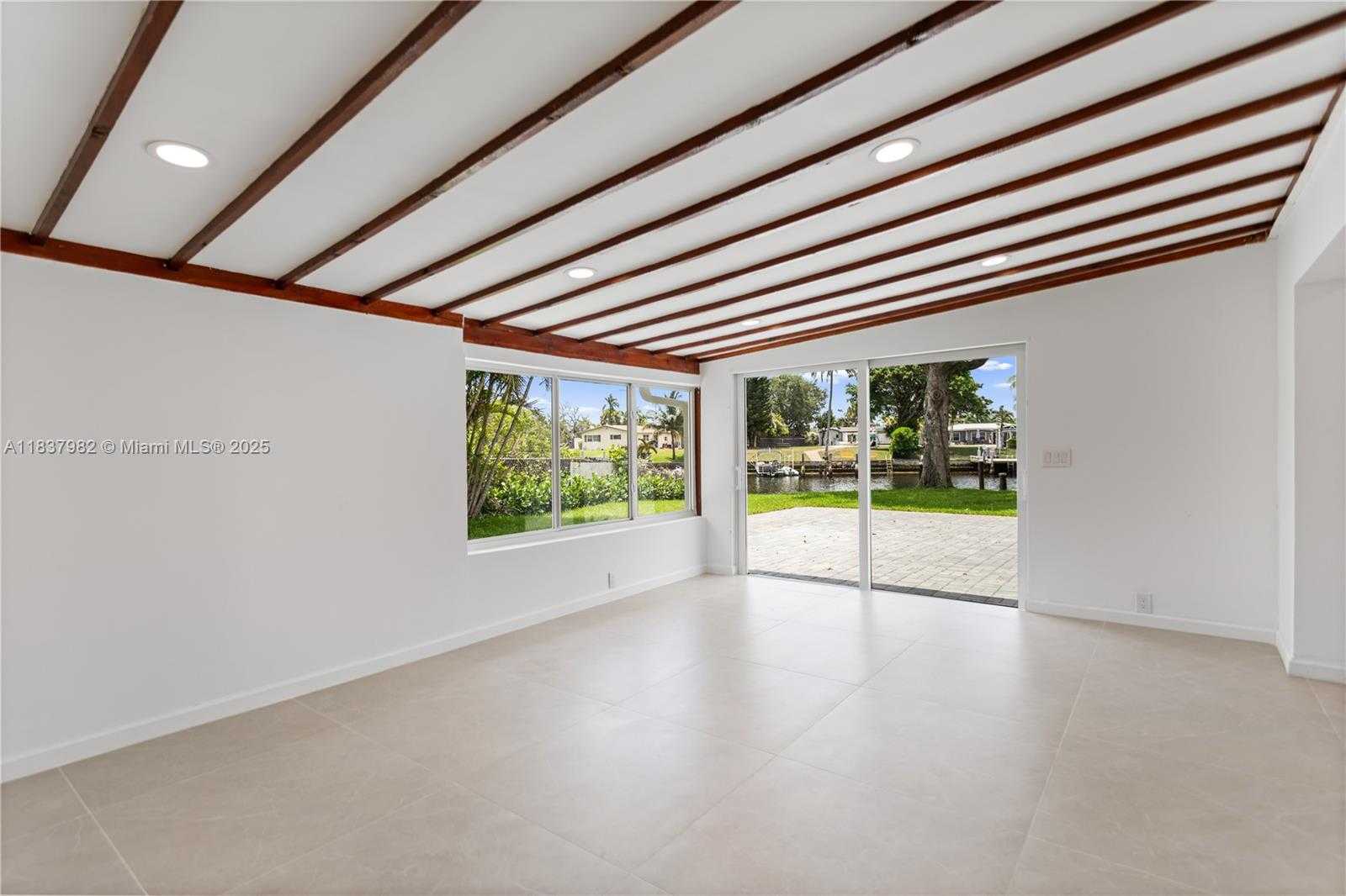 Small Image of 1710 SOUTH WEST 1ST AVE, Pompano Beach Number 37