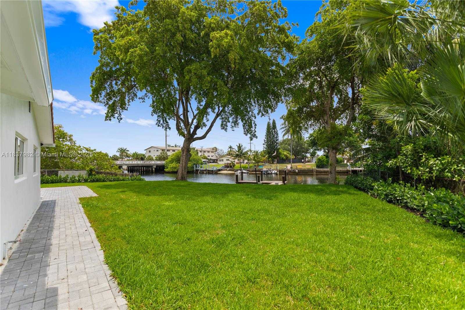 Small Image of 1710 SOUTH WEST 1ST AVE, Pompano Beach Number 42