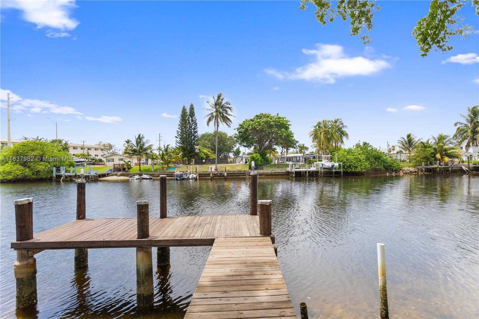 Small Image of 1710 SOUTH WEST 1ST AVE, Pompano Beach Number 44
