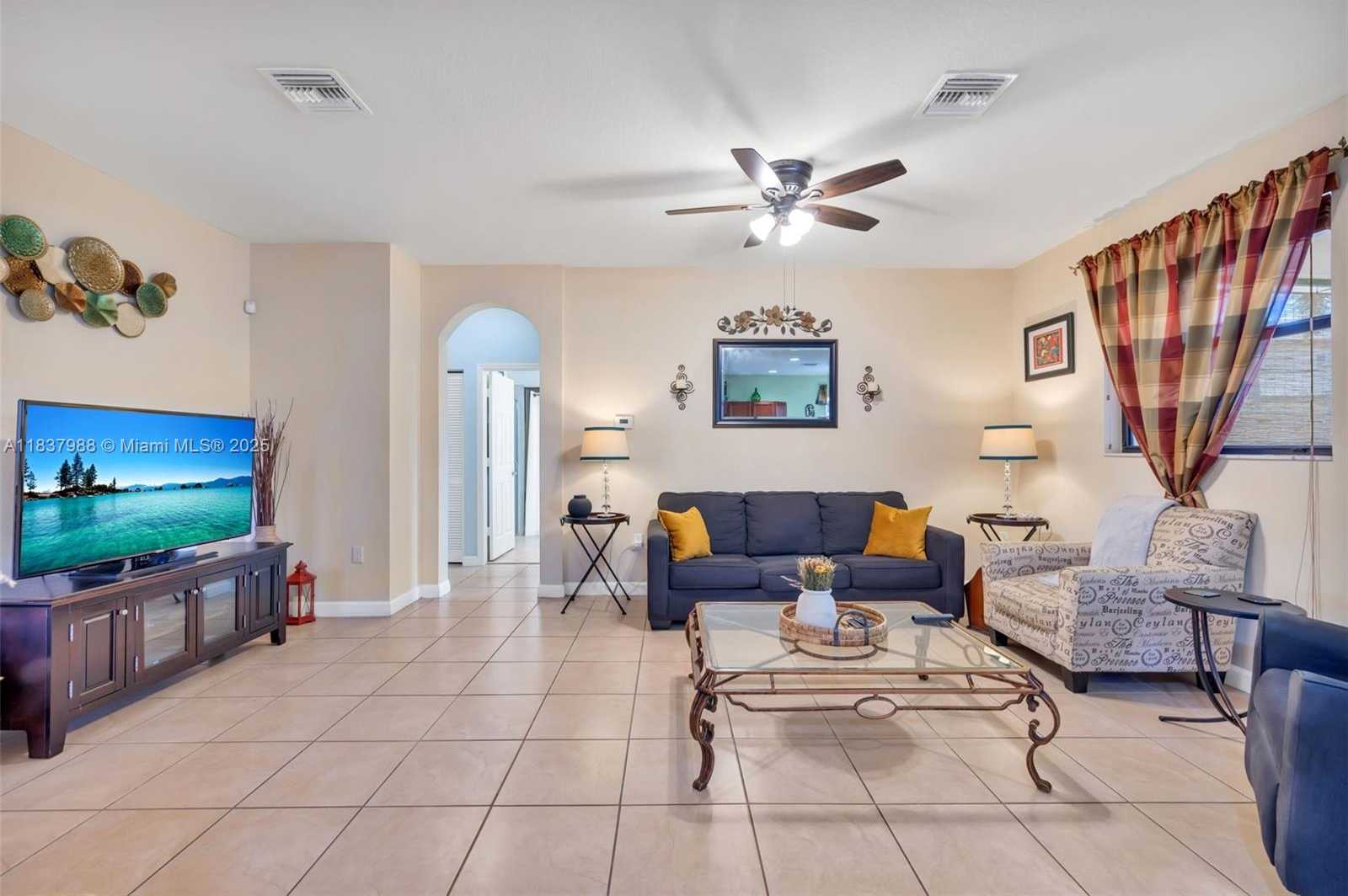 Small Image of 10445 SOUTH WEST 226TH ST, Cutler Bay Number 11