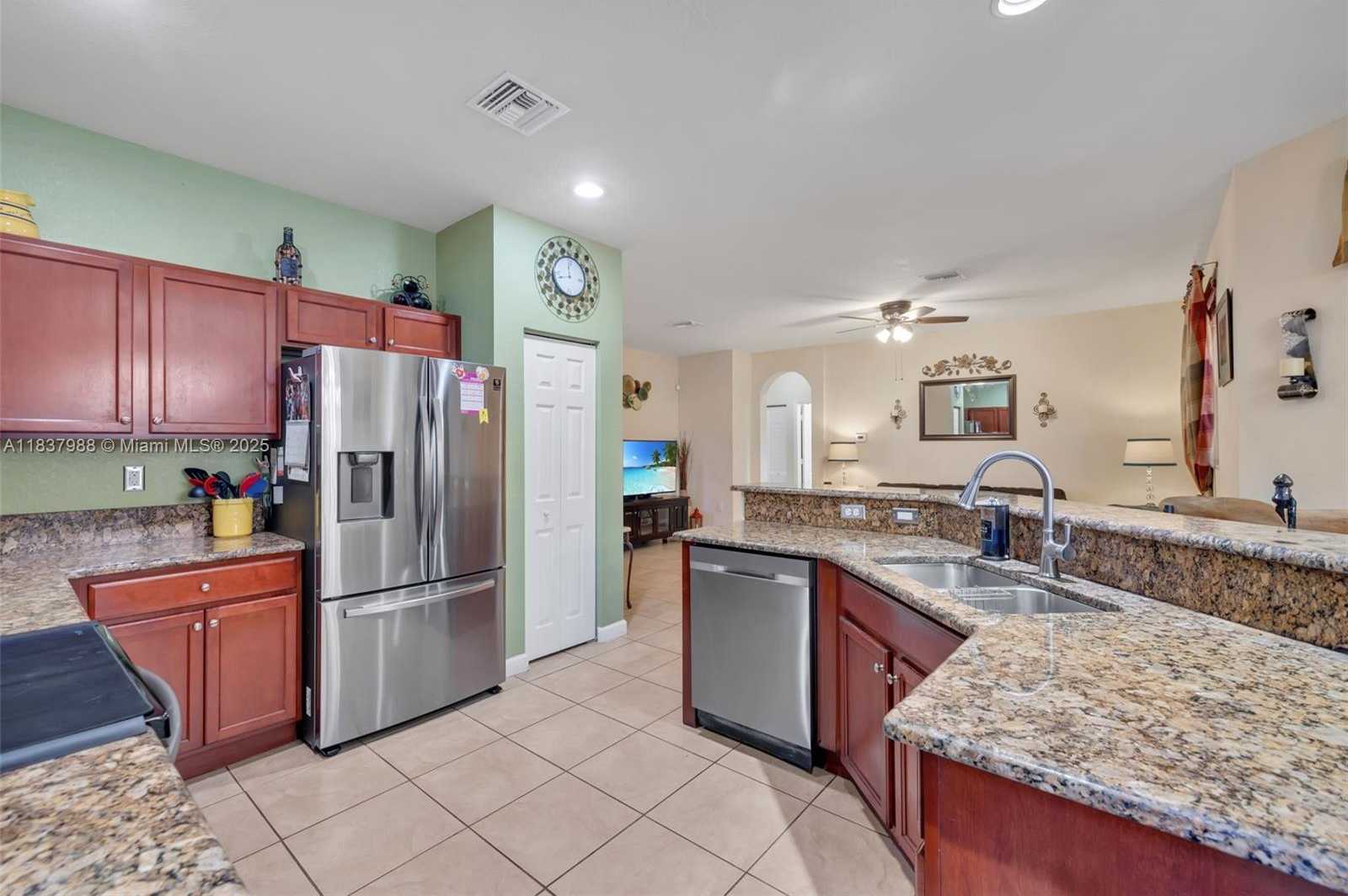 Small Image of 10445 SOUTH WEST 226TH ST, Cutler Bay Number 13