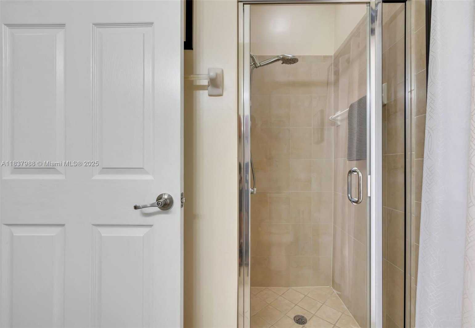 Small Image of 10445 SOUTH WEST 226TH ST, Cutler Bay Number 20