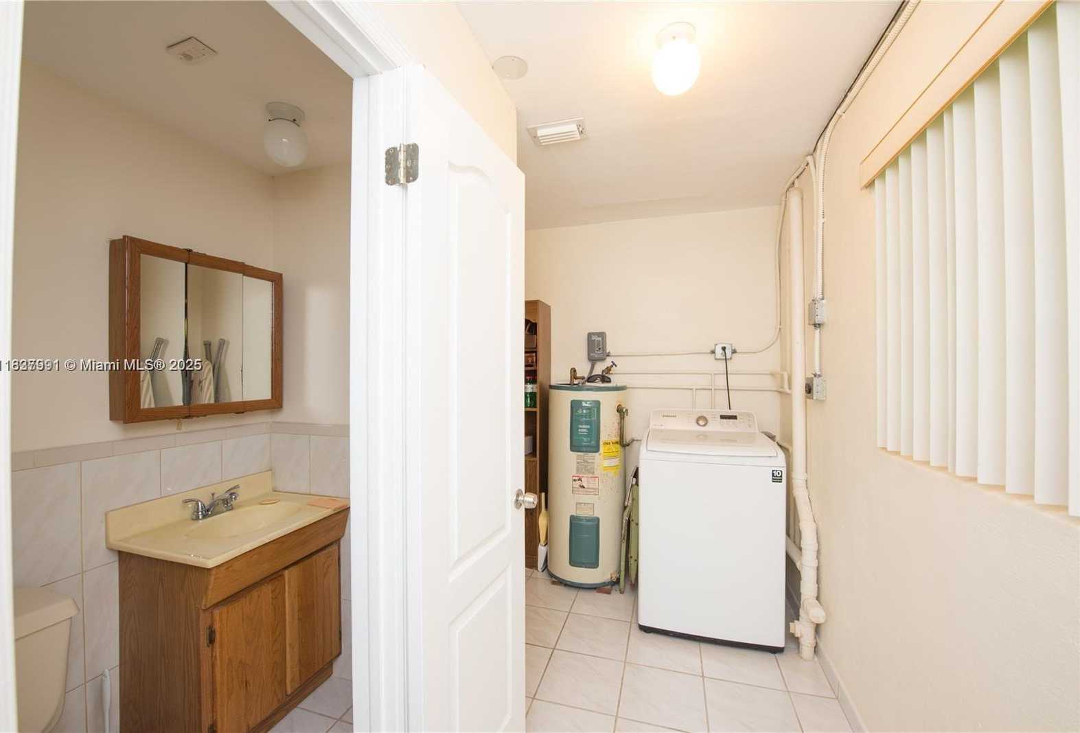 Small Image of 18900 SOUTH WEST 313TH ST, Homestead Number 17