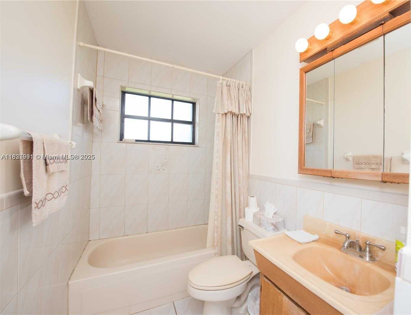 Small Image of 18900 SOUTH WEST 313TH ST, Homestead Number 20