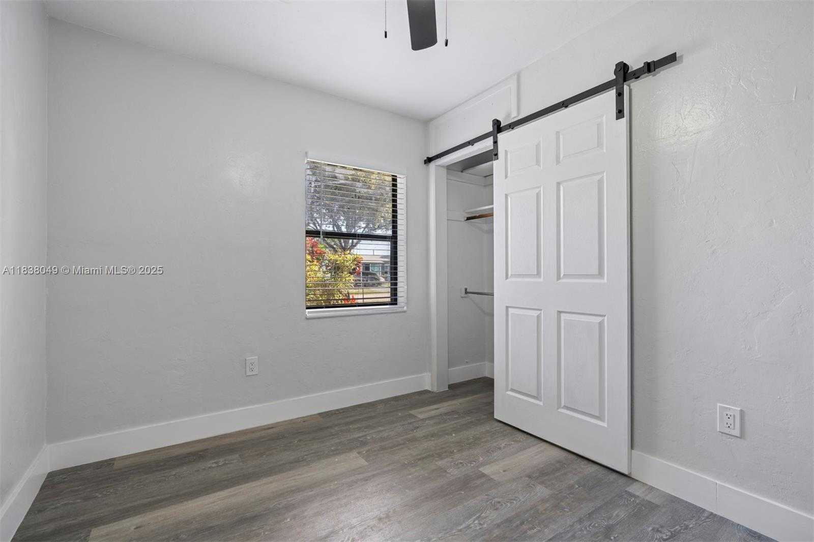 Small Image of 15900 NORTH WEST 18TH AVE, Miami Gardens Number 23