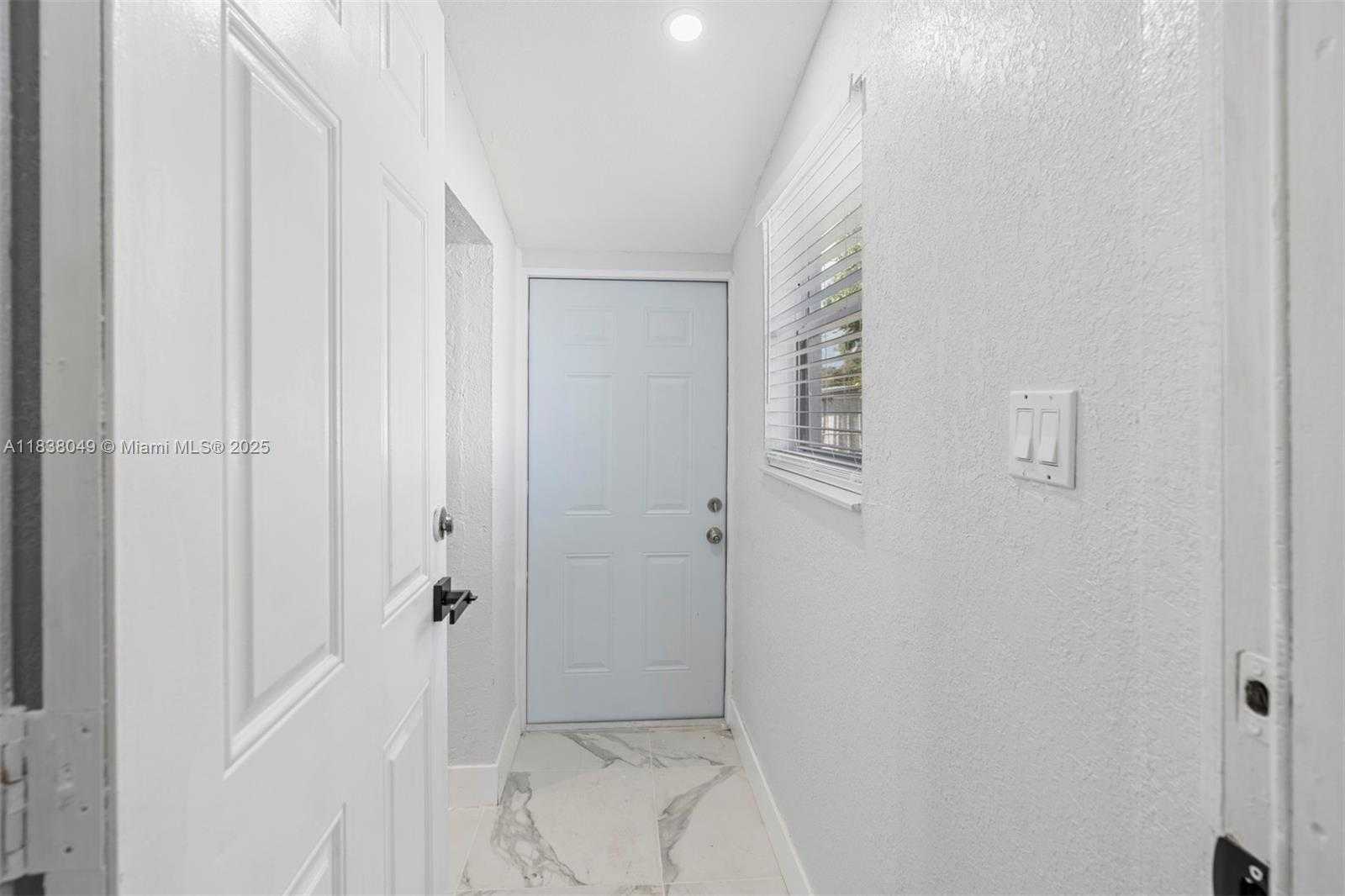 Small Image of 15900 NORTH WEST 18TH AVE, Miami Gardens Number 30