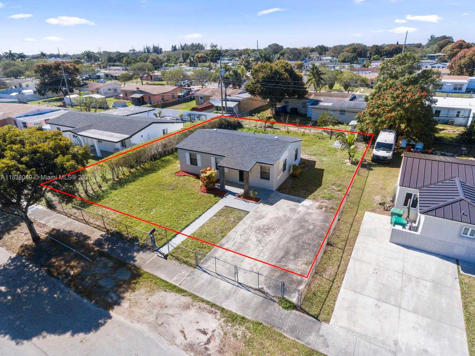 Small Image of 15900 NORTH WEST 18TH AVE, Miami Gardens Number 35