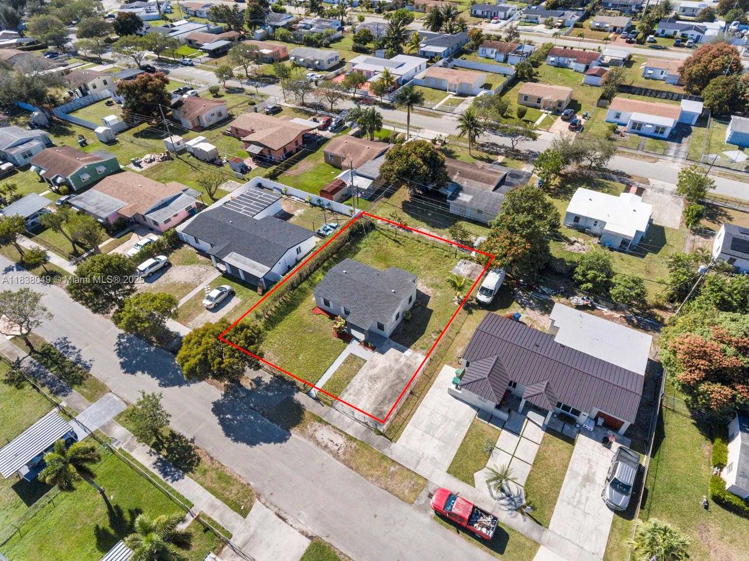 Small Image of 15900 NORTH WEST 18TH AVE, Miami Gardens Number 4