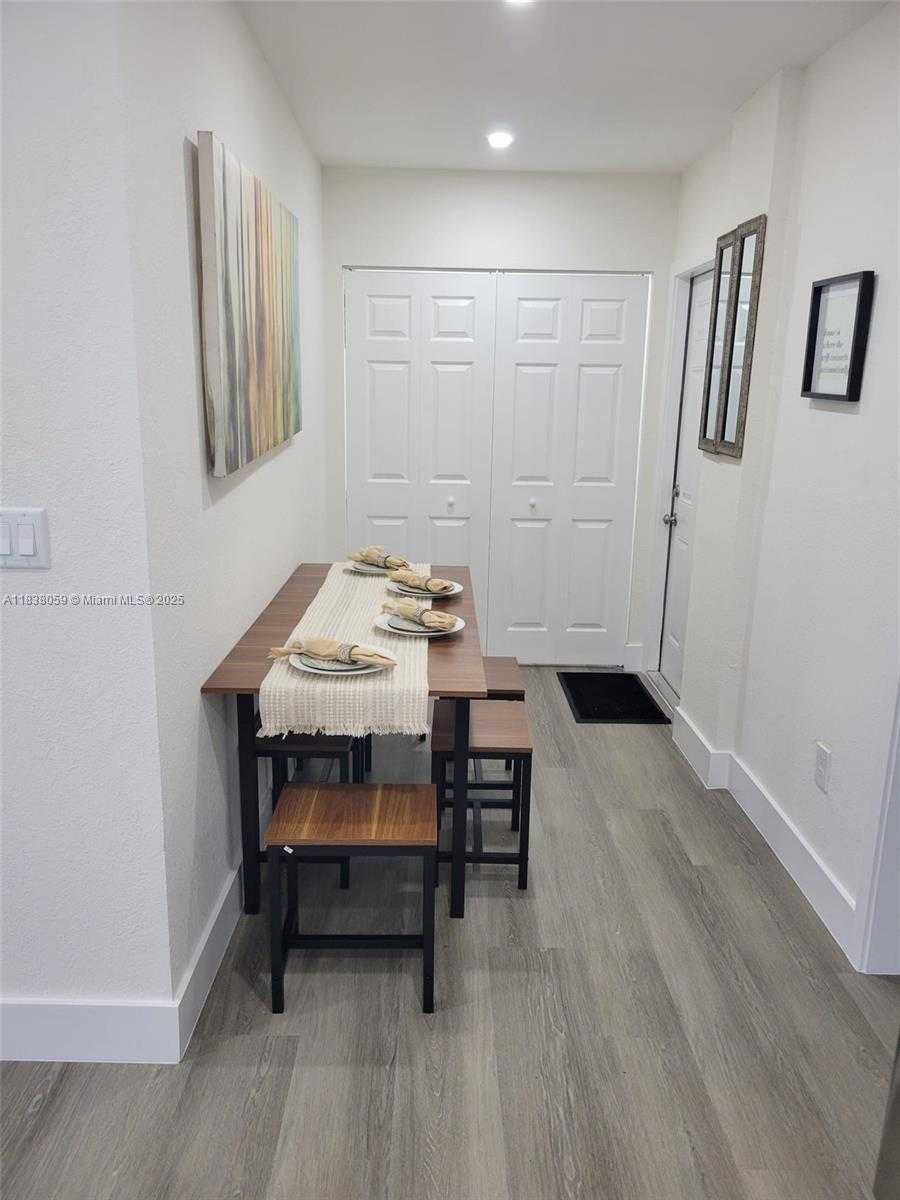 Small Image of 3381 NORTH WEST 210TH TER, Miami Gardens Number 28