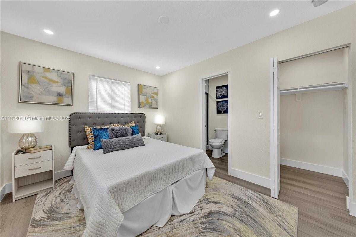 Small Image of 3381 NORTH WEST 210TH TER, Miami Gardens Number 38