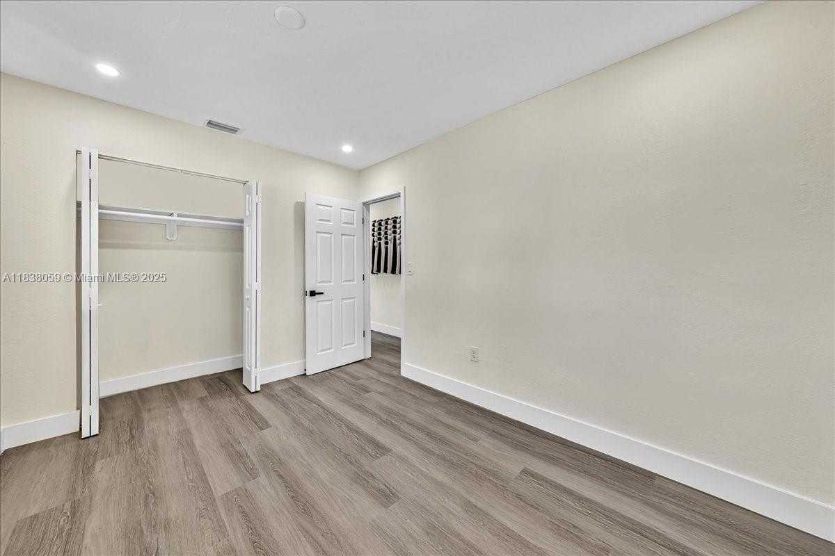 Small Image of 3381 NORTH WEST 210TH TER, Miami Gardens Number 44