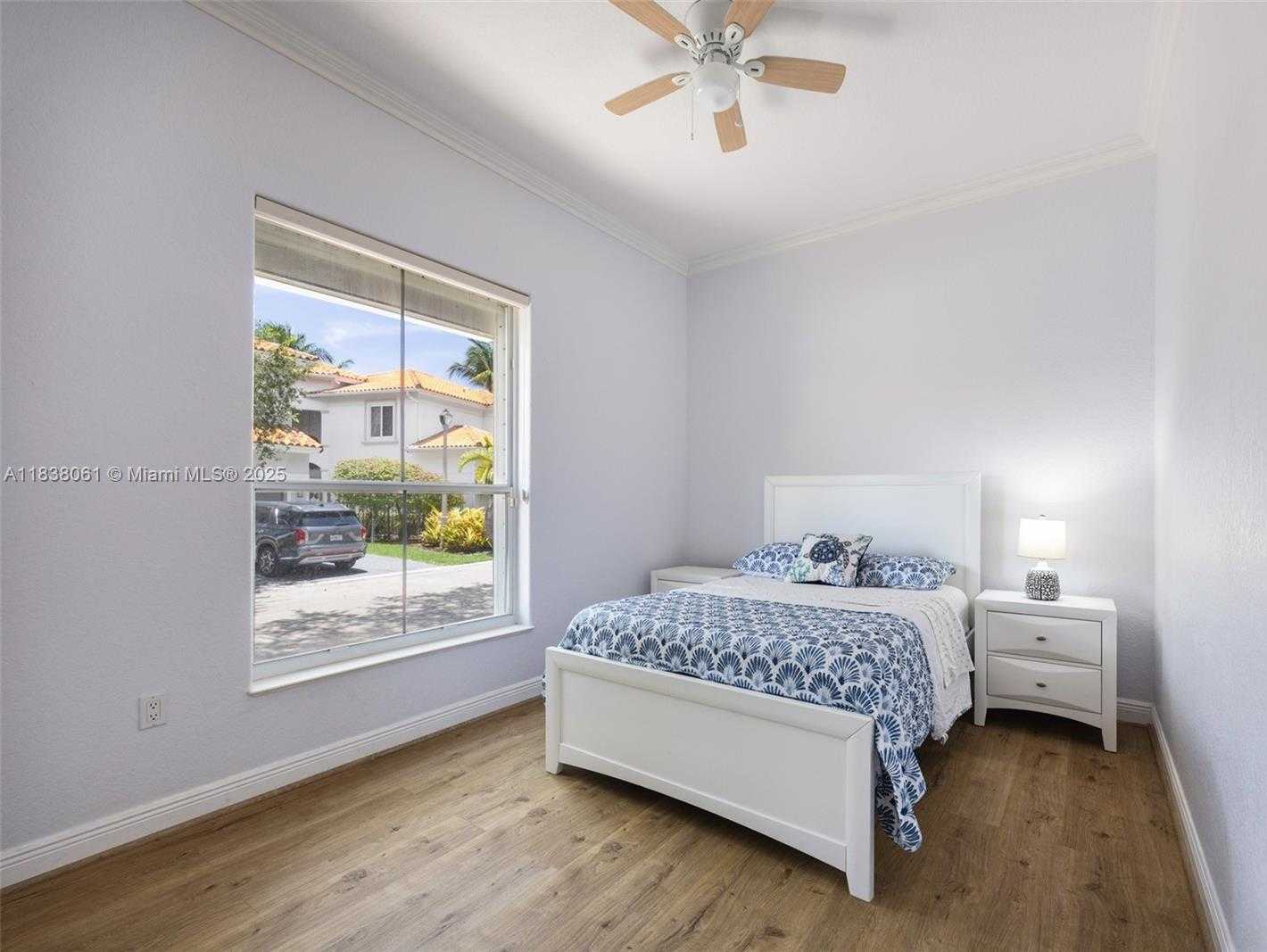 Small Image of 1571 BREAKWATER TER, Hollywood Number 18