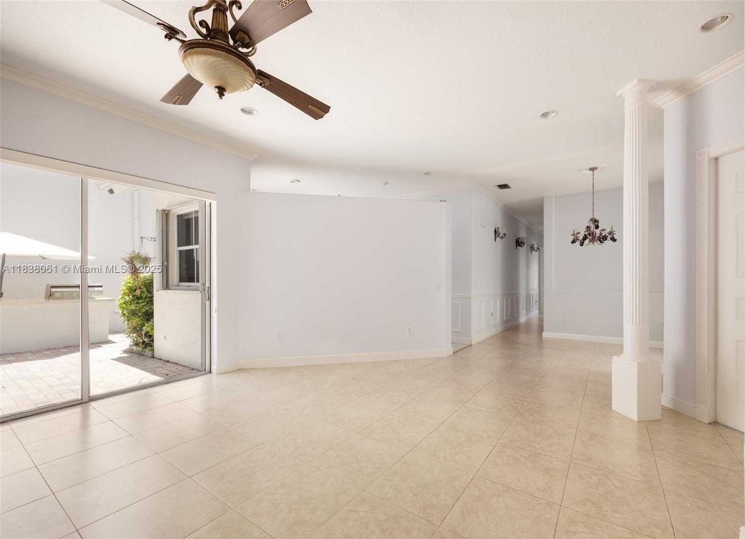 Small Image of 1571 BREAKWATER TER, Hollywood Number 7