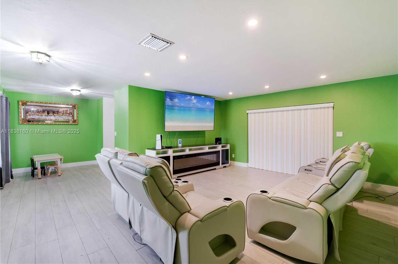 Small Image of 26105 SOUTH WEST 193RD AVE, Homestead Number 13
