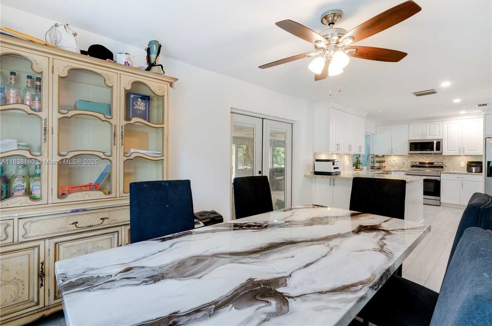 Small Image of 26105 SOUTH WEST 193RD AVE, Homestead Number 7