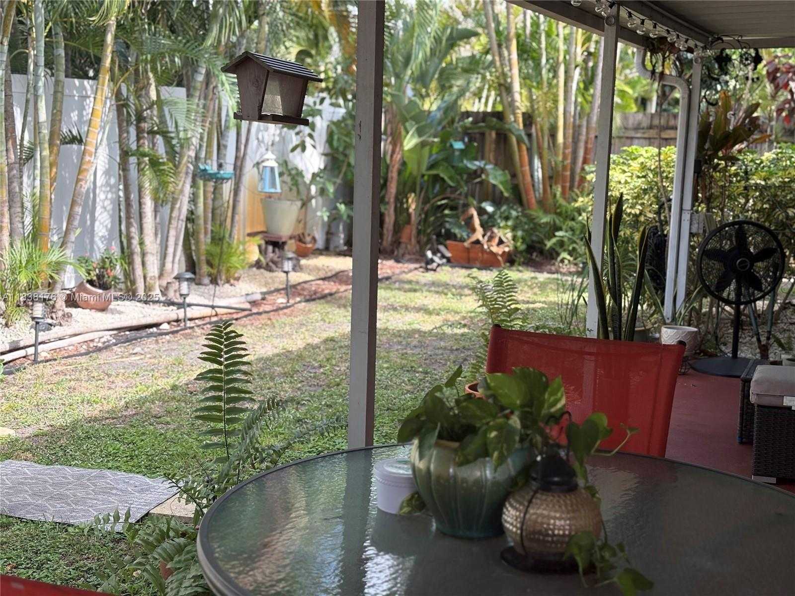 Small Image of 4730 NORTH EAST 3RD TER, Oakland Park Number 7