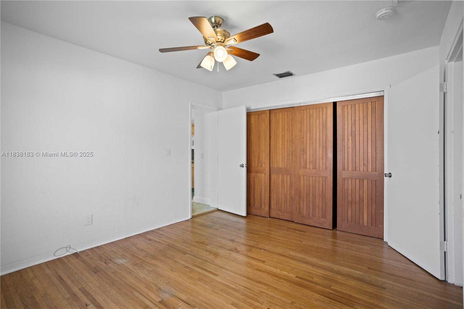 Small Image of 2530 FILLMORE ST, Hollywood Number 34