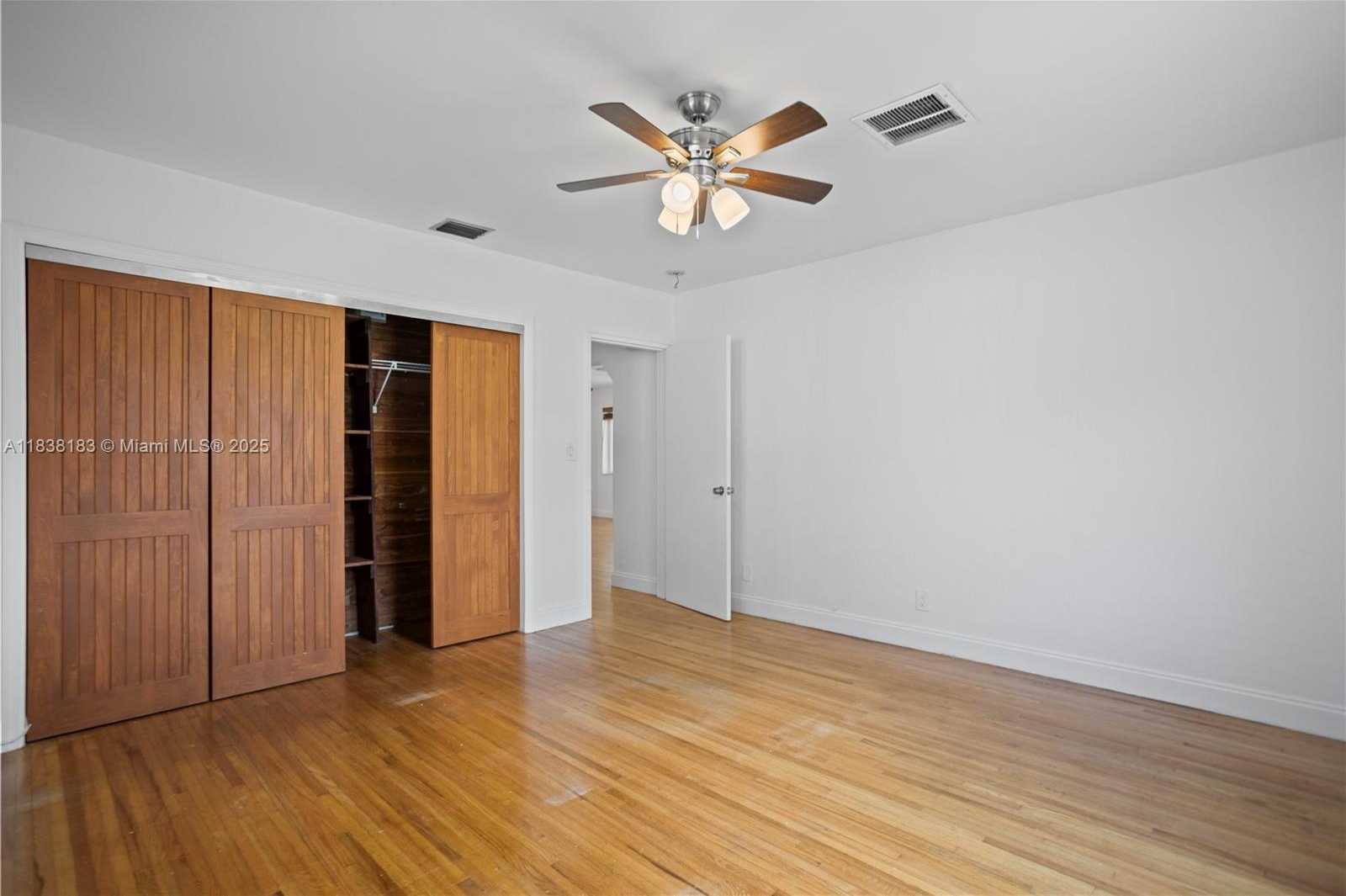 Small Image of 2530 FILLMORE ST, Hollywood Number 41