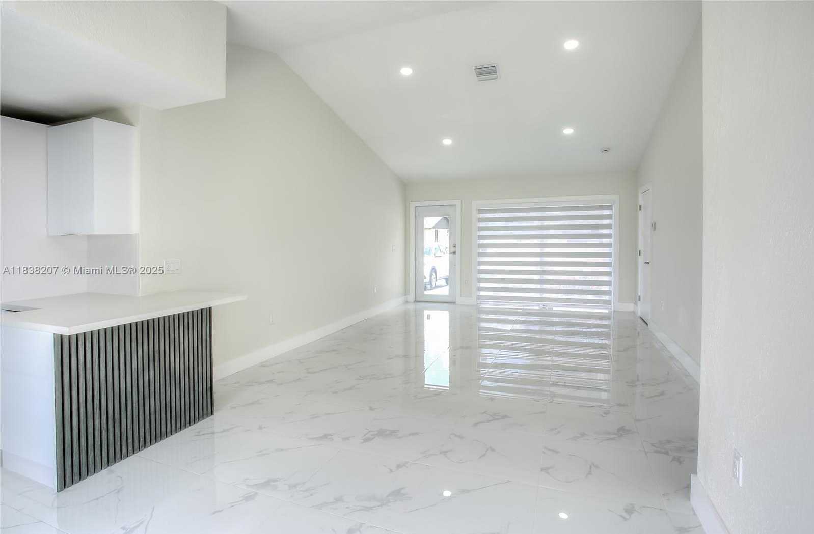 Small Image of 3060 NORTH WEST 203RD TER, Miami Gardens Number 3