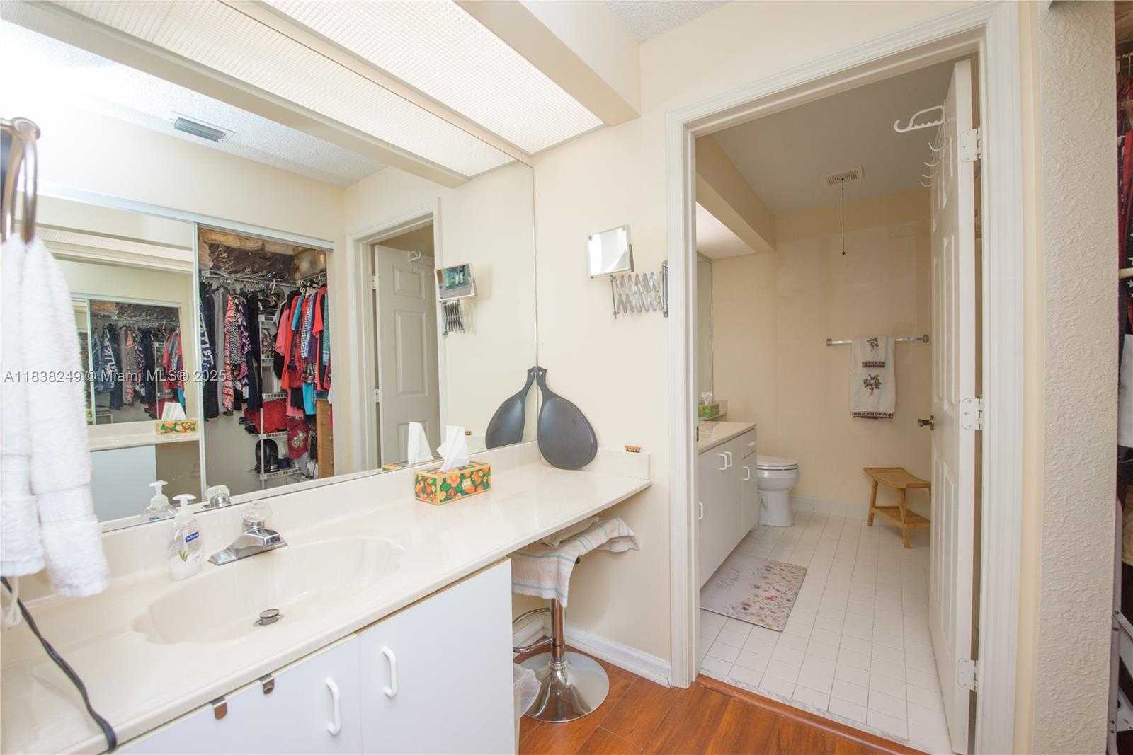 Small Image of 2510 SOUTH EAST 7TH PL, Homestead Number 11