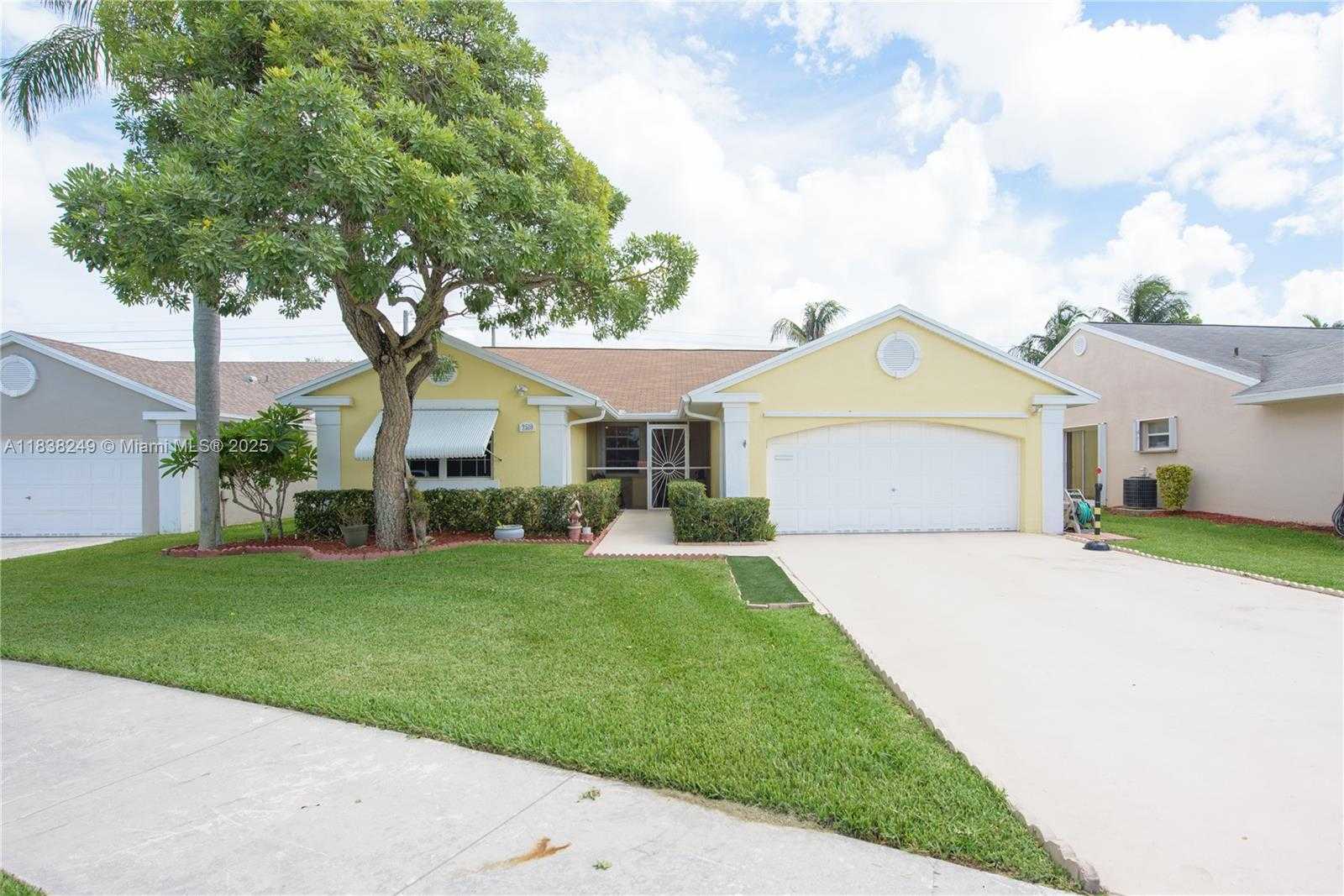 Small Image of 2510 SOUTH EAST 7TH PL, Homestead Number 24