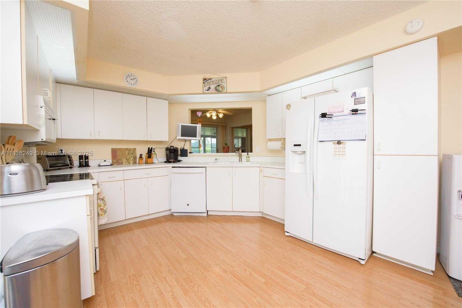 Small Image of 2510 SOUTH EAST 7TH PL, Homestead Number 6