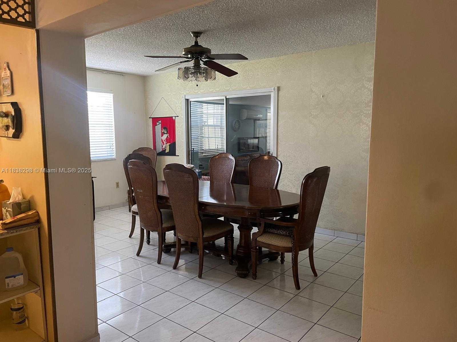 Small Image of 292 WEST 39TH PL, Hialeah Number 8