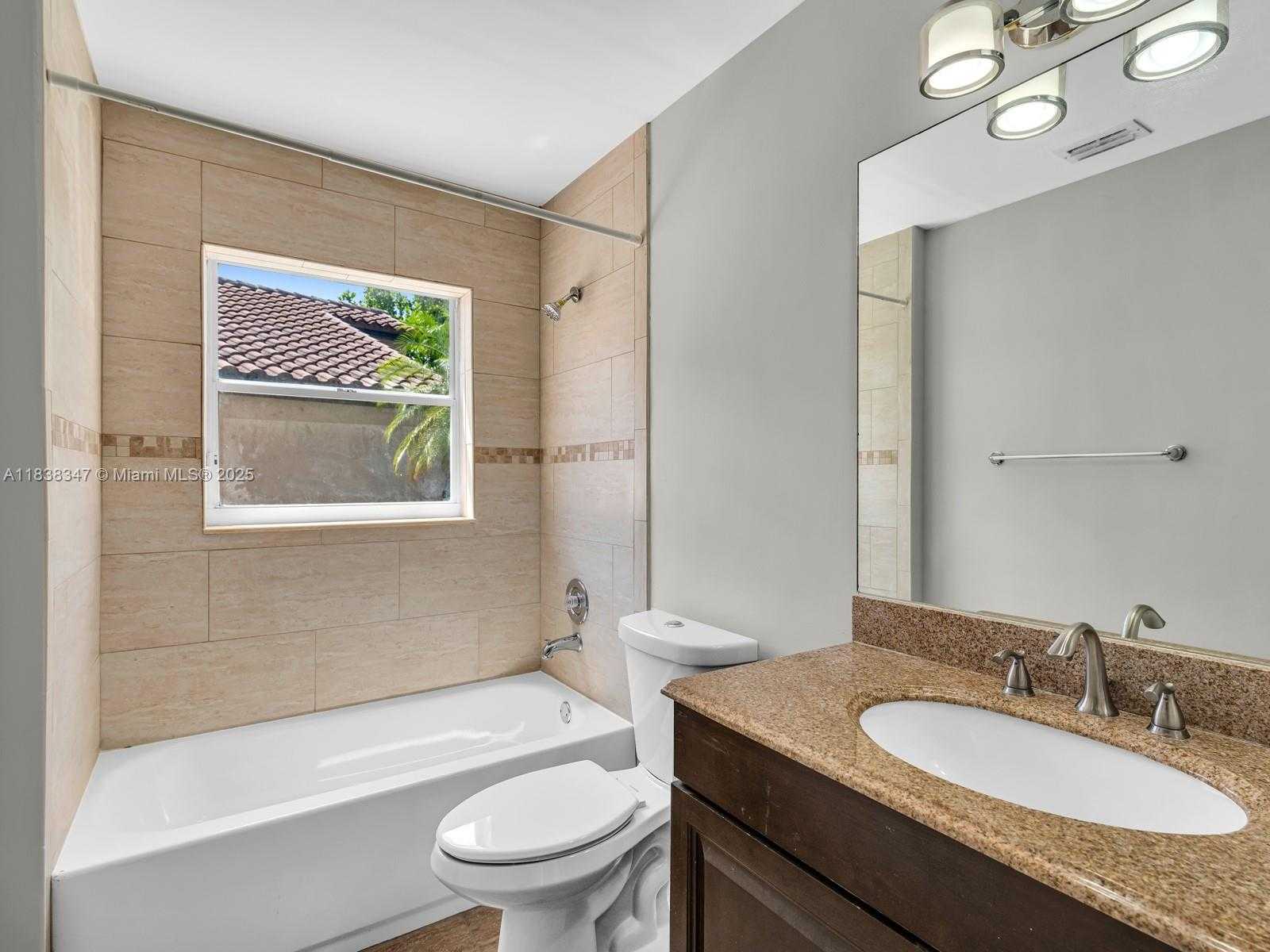 Small Image of 18232 SOUTH WEST 5TH ST, Pembroke Pines Number 17