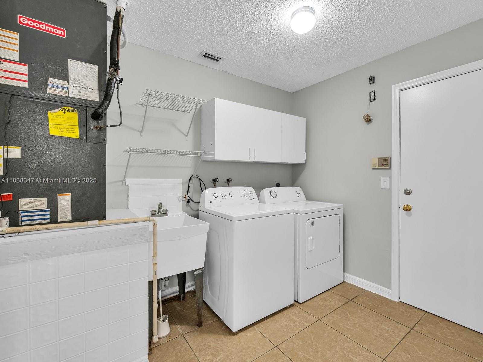Small Image of 18232 SOUTH WEST 5TH ST, Pembroke Pines Number 19