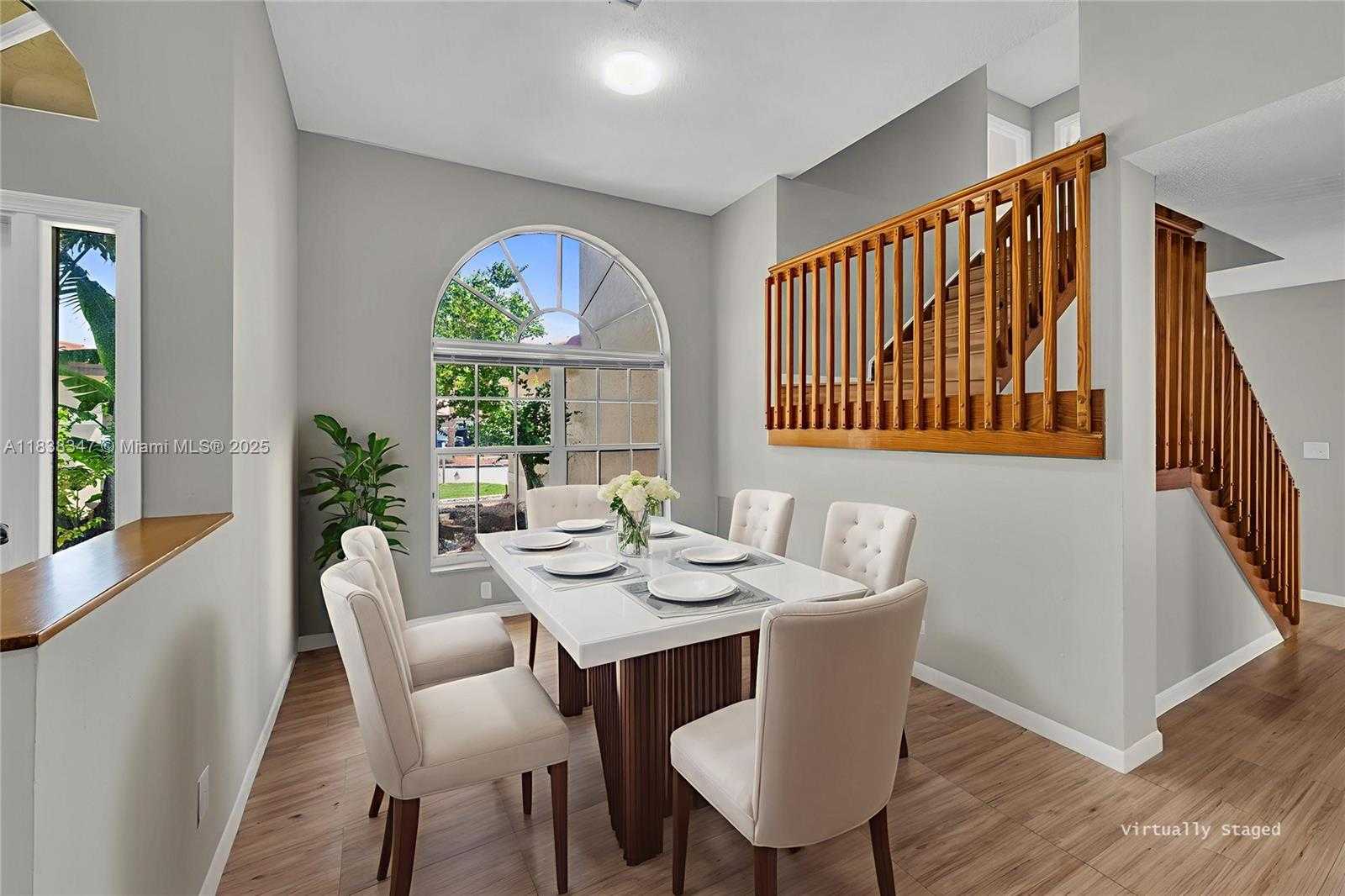 Small Image of 18232 SOUTH WEST 5TH ST, Pembroke Pines Number 3
