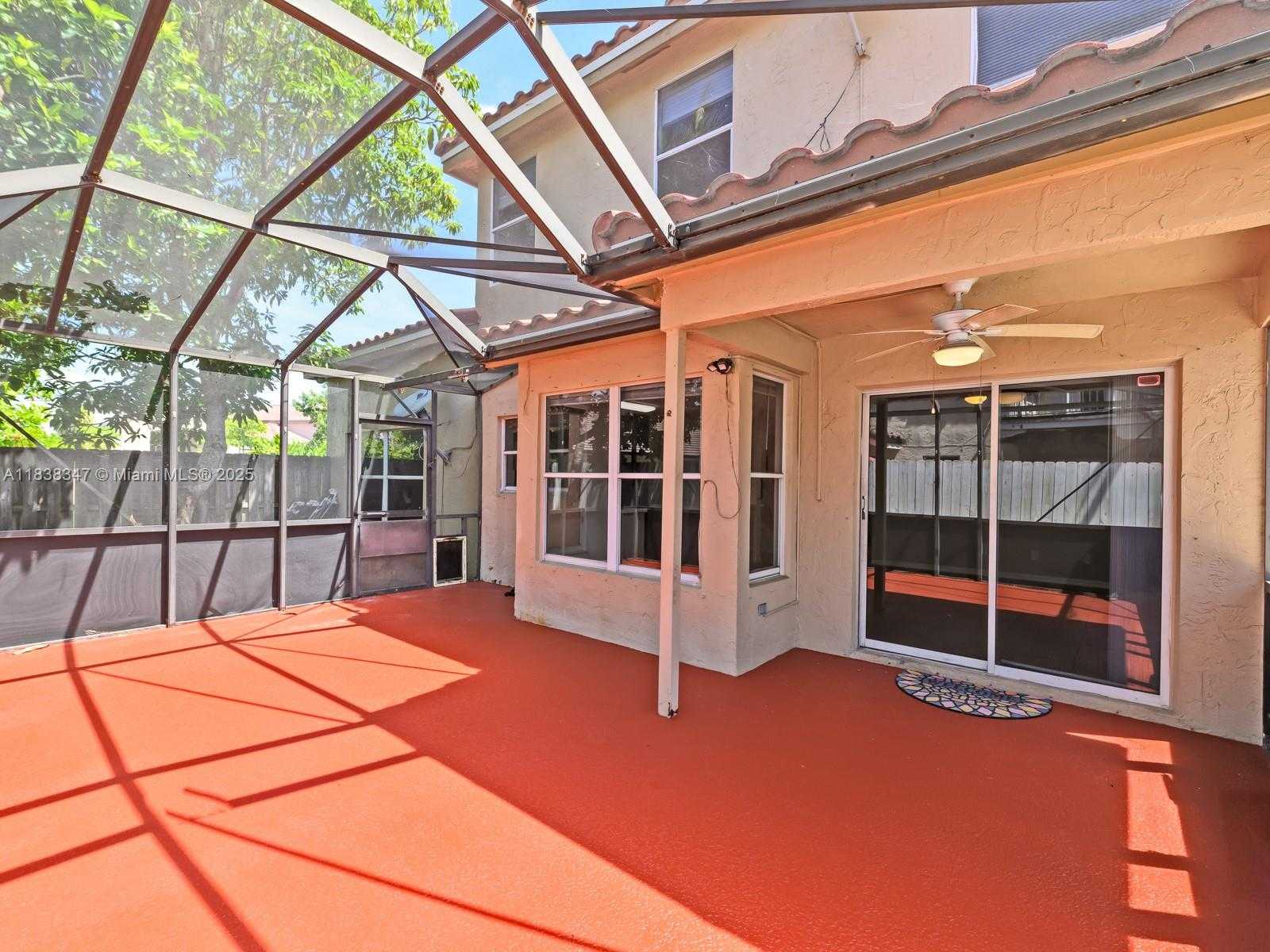 Small Image of 18232 SOUTH WEST 5TH ST, Pembroke Pines Number 32