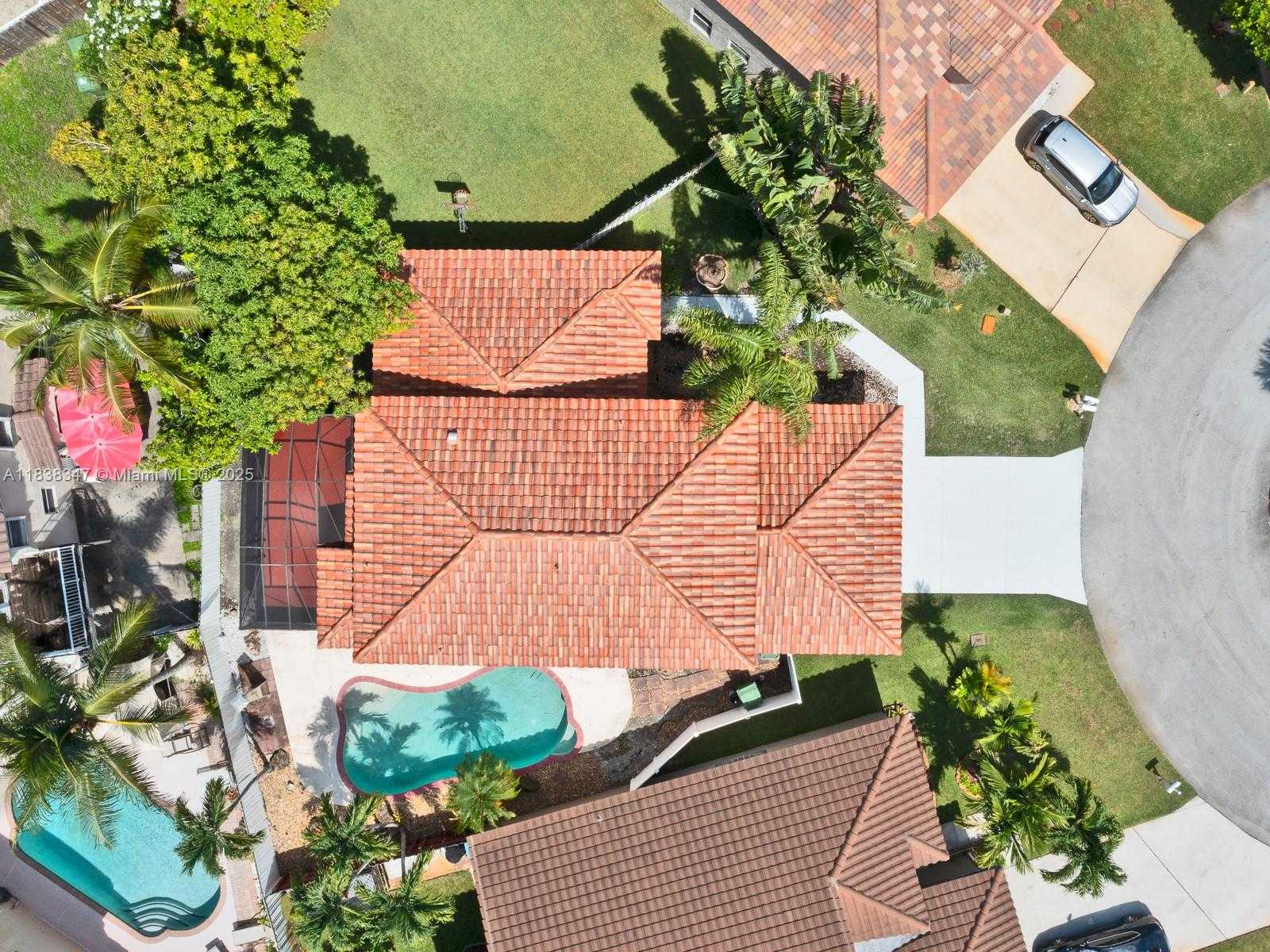 Small Image of 18232 SOUTH WEST 5TH ST, Pembroke Pines Number 41