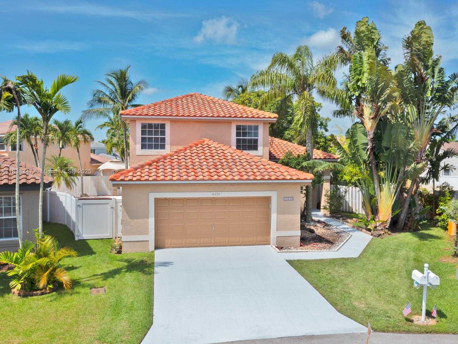 Small Image of 18232 SOUTH WEST 5TH ST, Pembroke Pines Number 48