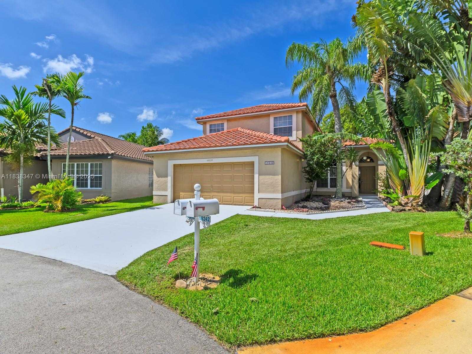 Small Image of 18232 SOUTH WEST 5TH ST, Pembroke Pines Number 49