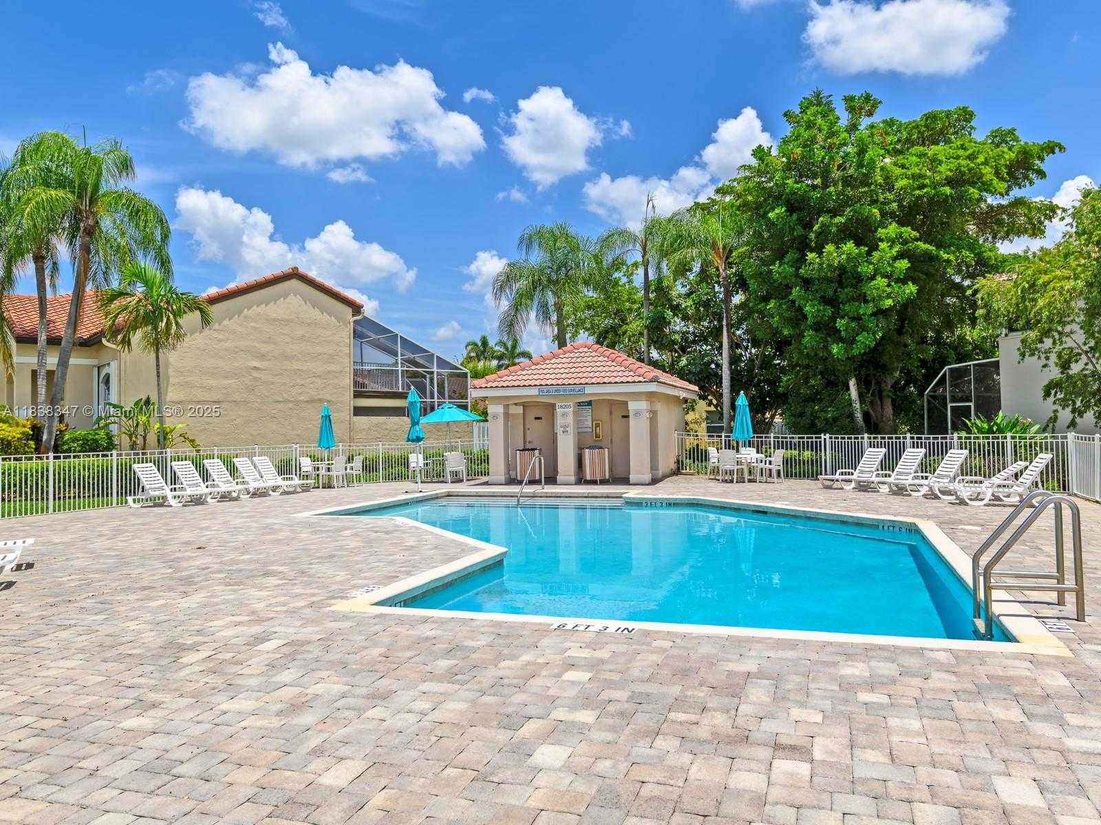 Small Image of 18232 SOUTH WEST 5TH ST, Pembroke Pines Number 52
