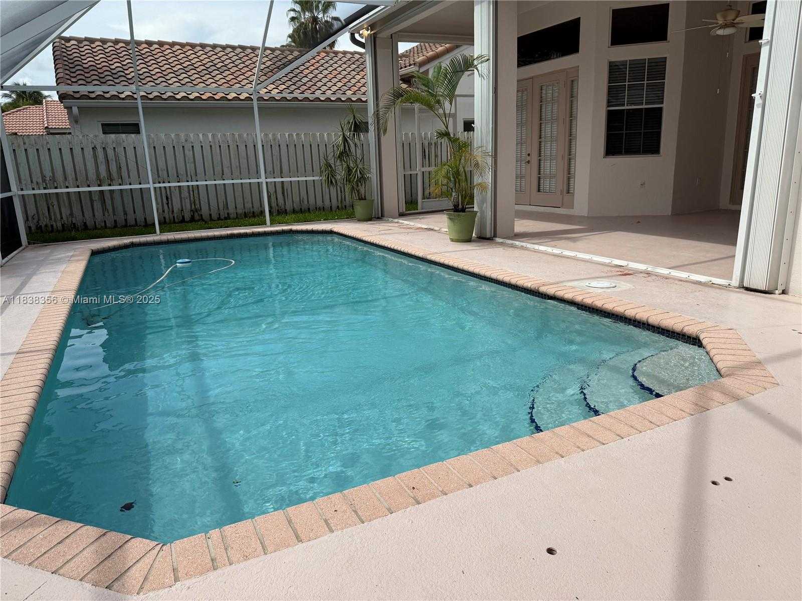 Small Image of 794 LAKE BLVD, Weston Number 27
