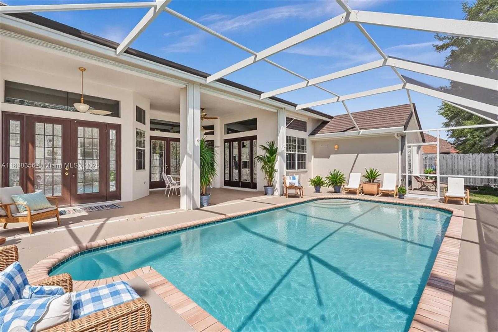 Small Image of 794 LAKE BLVD, Weston Number 64