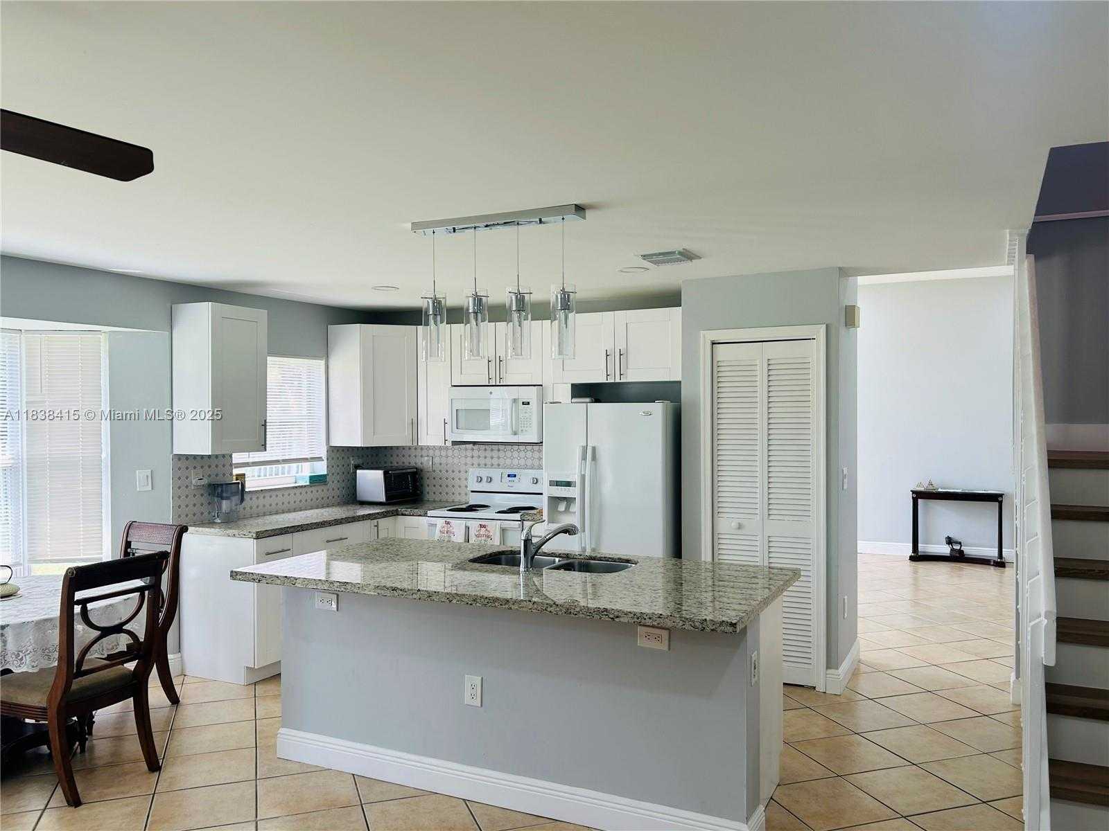Small Image of 1111 NORTH WEST 173RD AVE, Pembroke Pines Number 14