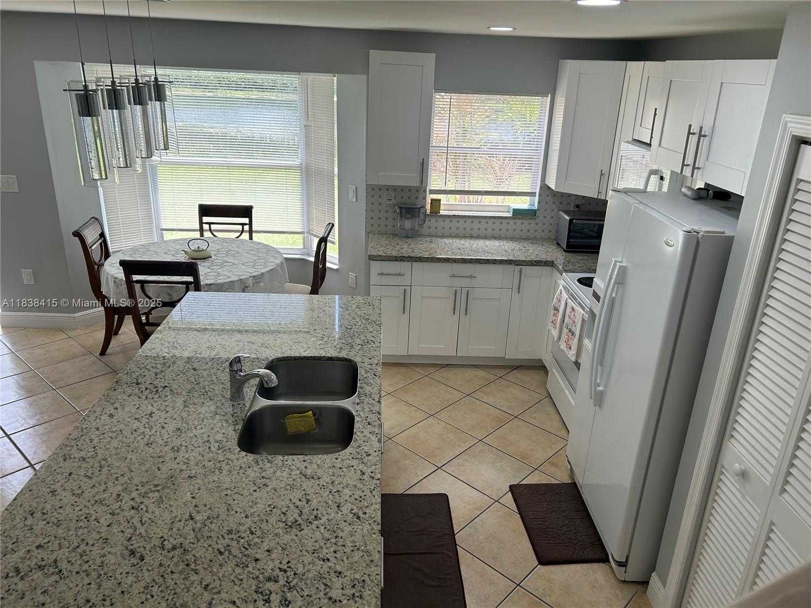 Small Image of 1111 NORTH WEST 173RD AVE, Pembroke Pines Number 15
