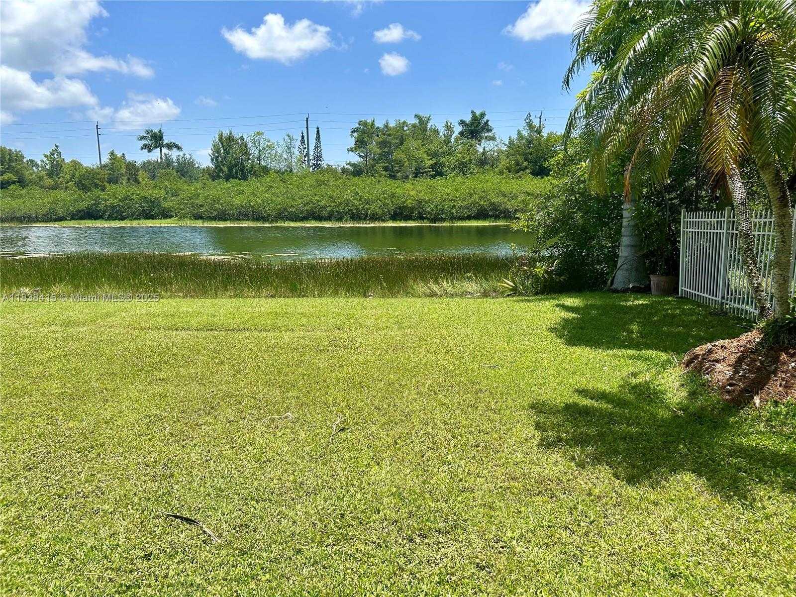 Small Image of 1111 NORTH WEST 173RD AVE, Pembroke Pines Number 35