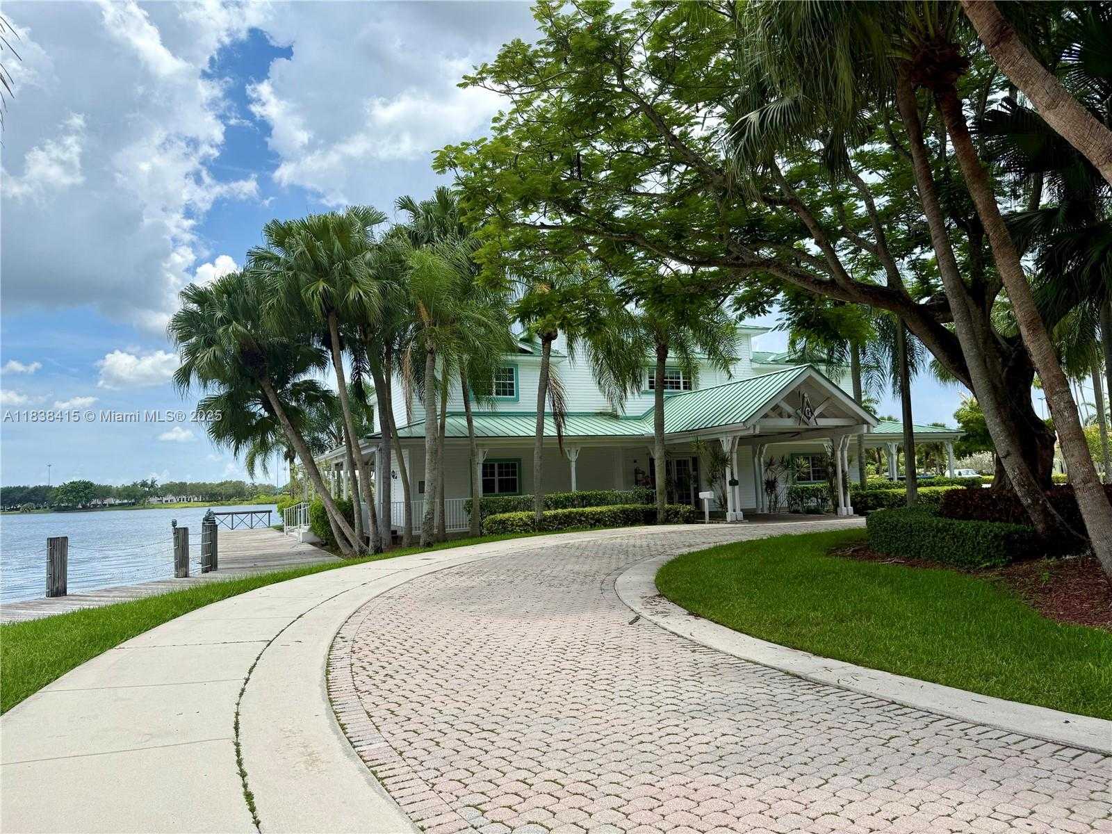 Small Image of 1111 NORTH WEST 173RD AVE, Pembroke Pines Number 37