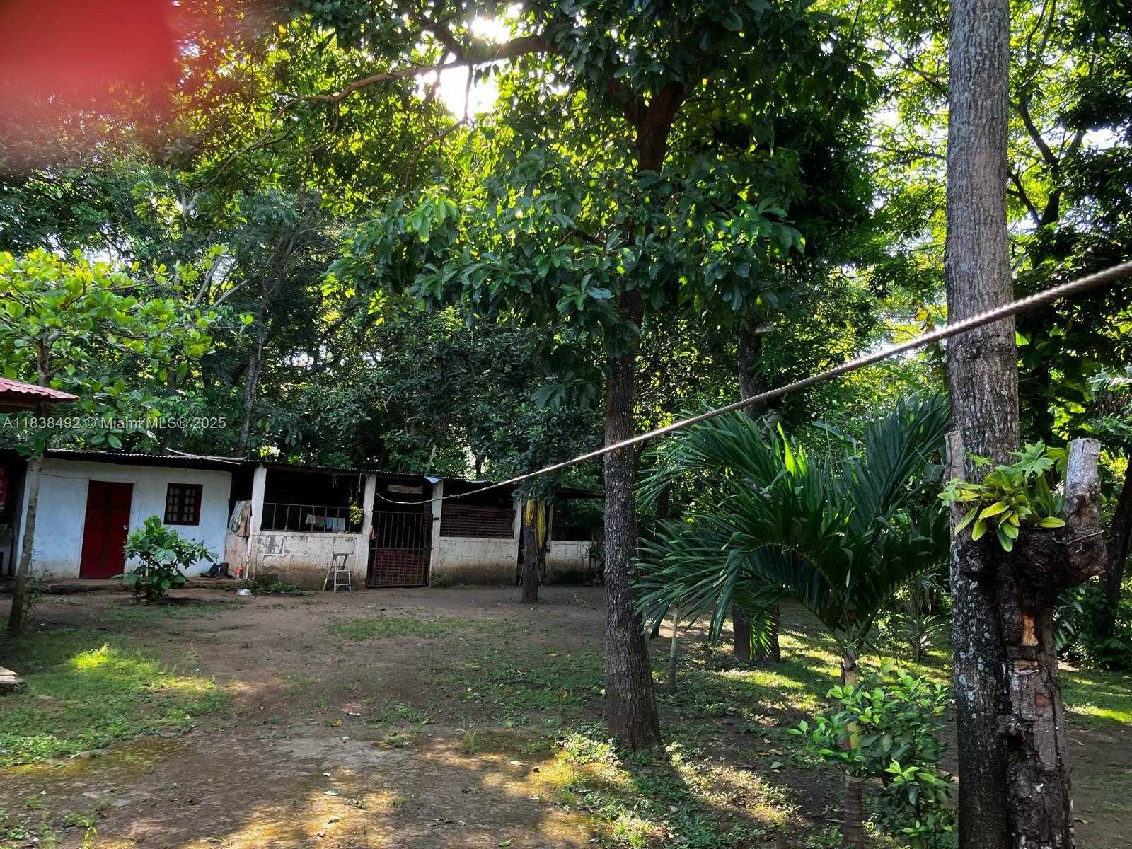 Small Image of 58 GRANADA-NANDAIME NICARAGUA CENTRAL AMERICA, Out of City Number 17