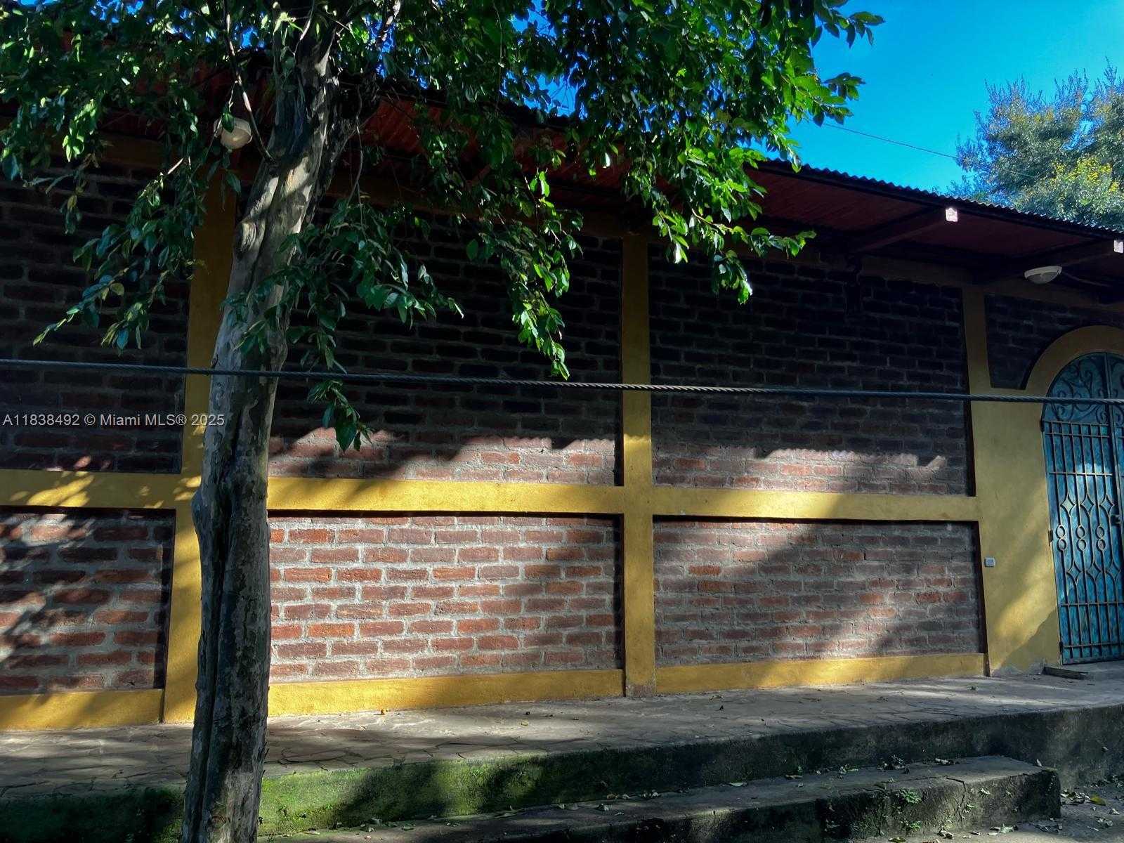 Small Image of 58 GRANADA-NANDAIME NICARAGUA CENTRAL AMERICA, Out of City Number 19
