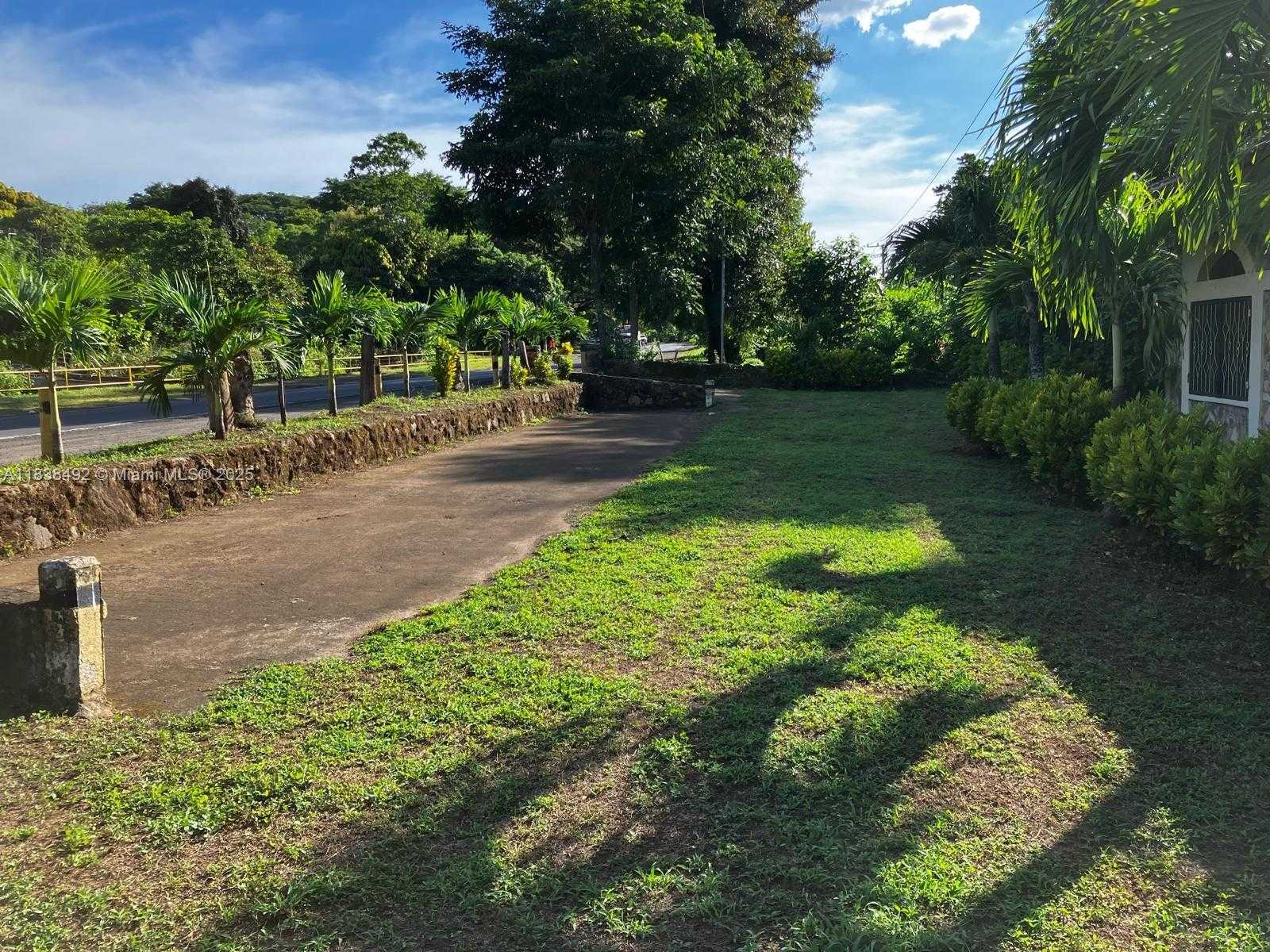 Small Image of 58 GRANADA-NANDAIME NICARAGUA CENTRAL AMERICA, Out of City Number 26