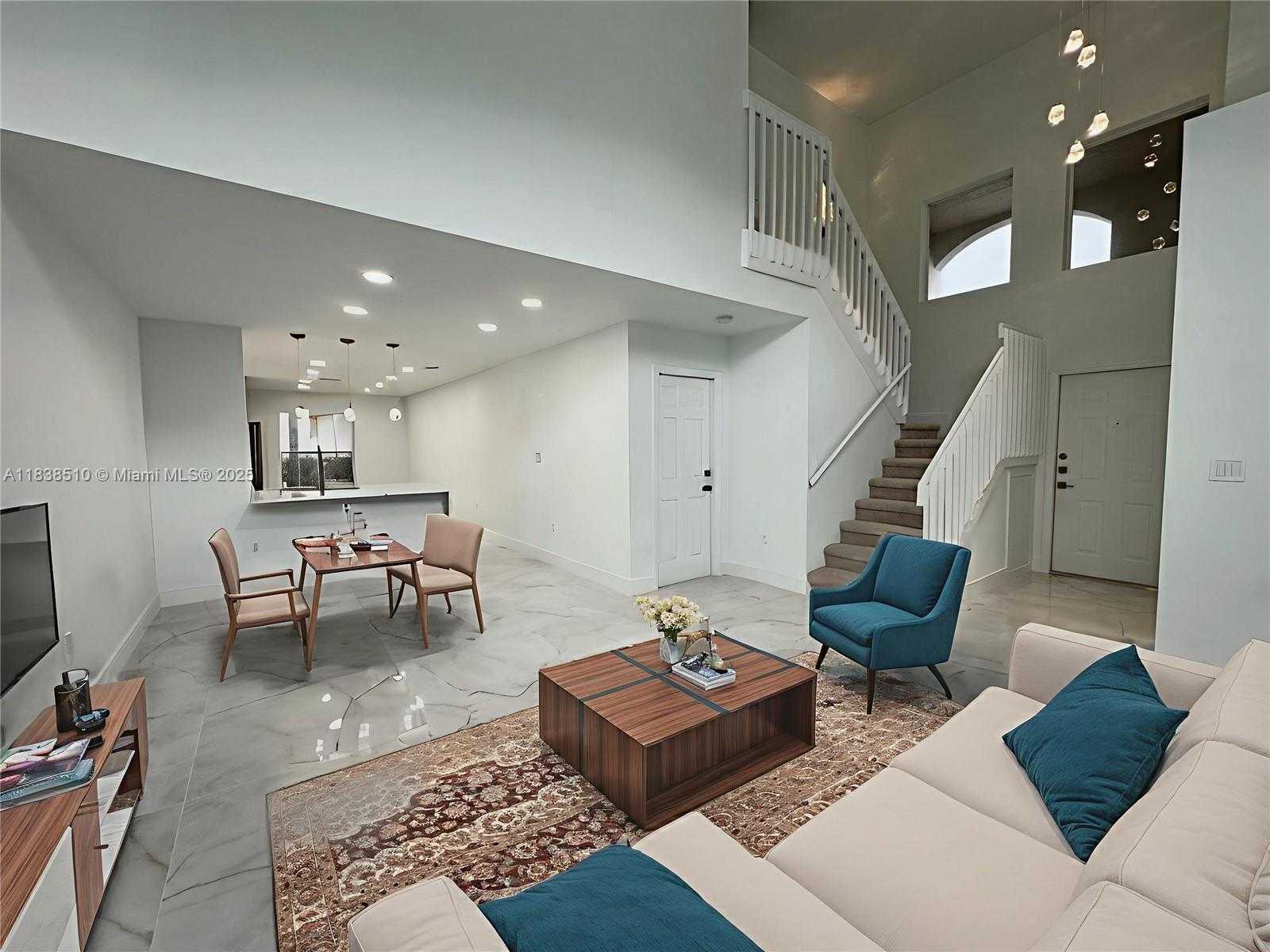 Small Image of 1470 SWEETBAY WAY, Hollywood Number 15