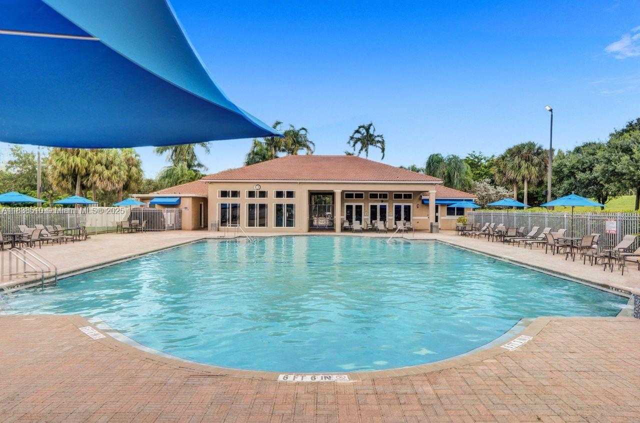 Small Image of 1470 SWEETBAY WAY, Hollywood Number 62