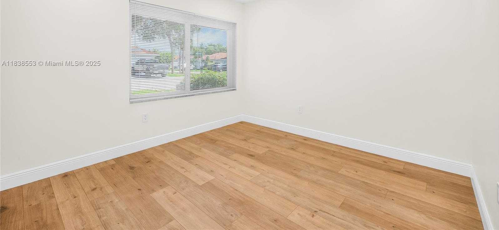 Small Image of 13412 NORTH WEST 5TH CT, Plantation Number 14