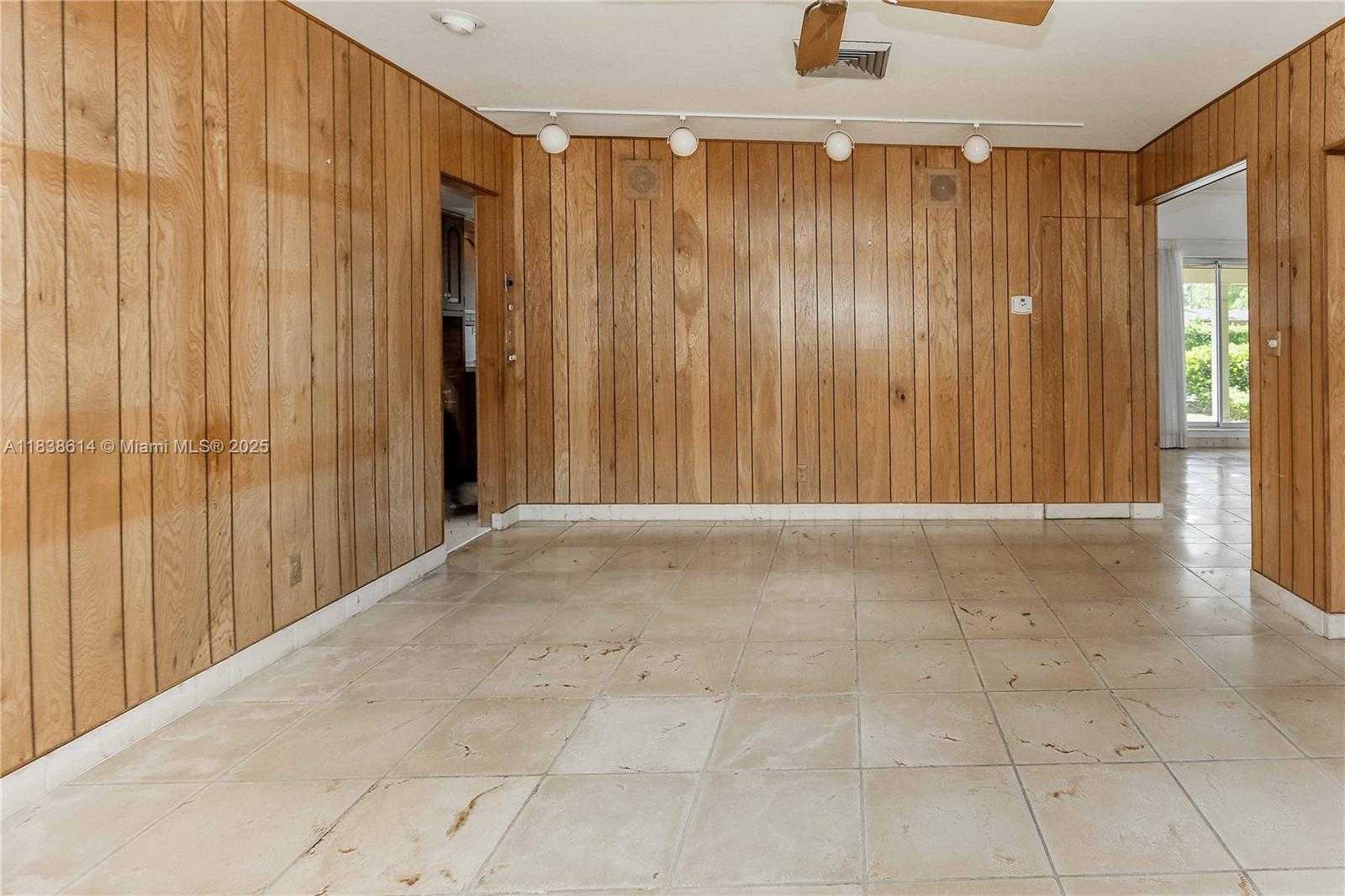 Small Image of 1022 JEFFERSON ST, Hollywood Number 20